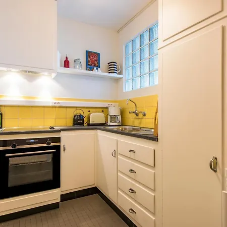 Seaview For 2 In Apartment