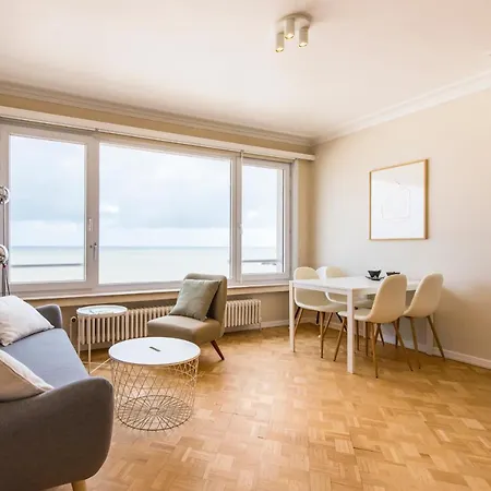 Seaview For 2 In Apartment *
