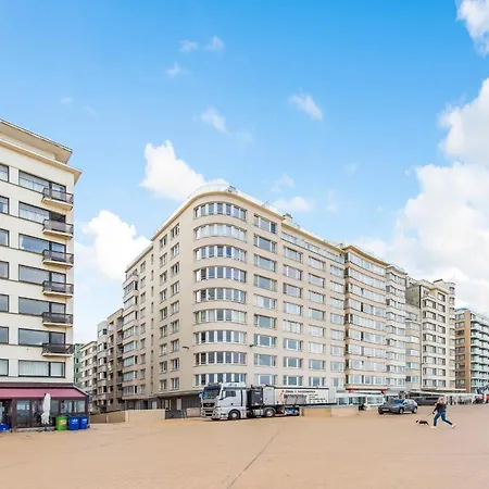 Apartment Seaview For 2 In Ostend